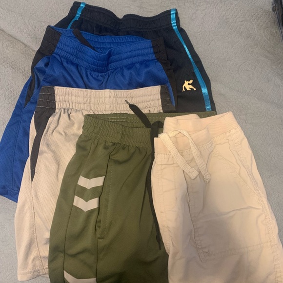Other - 5 Pairs Elastic Waist Boys Shorts size 6/7